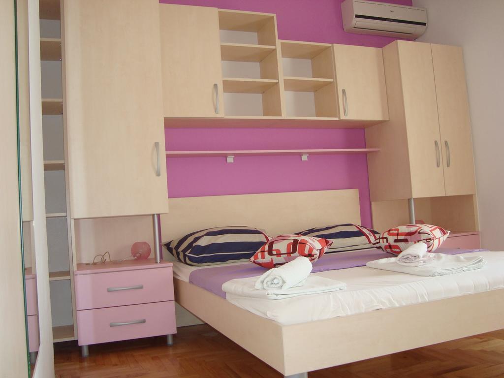 Apartments Kiro Milna  Pokój zdjęcie